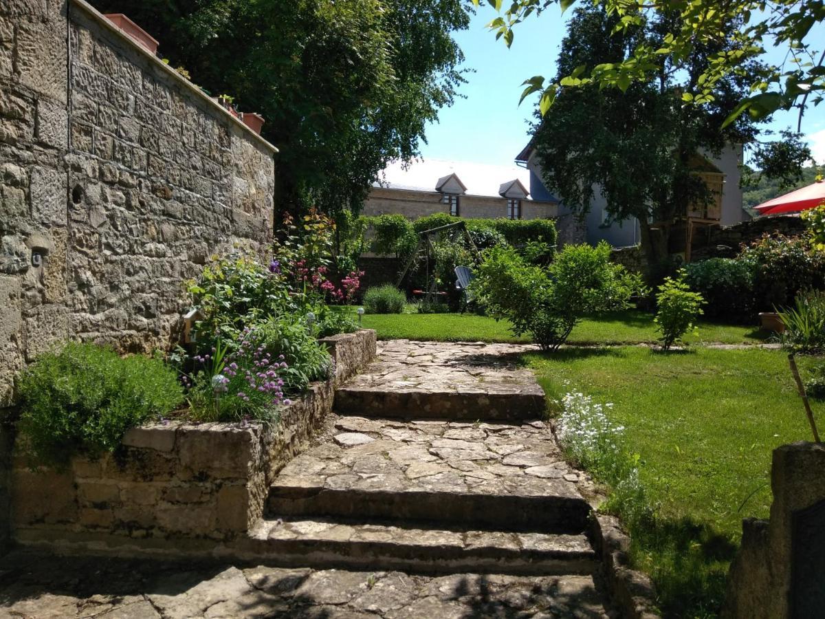 Le Clos Du Barry Sévérac-lʼÉglise Exterior foto