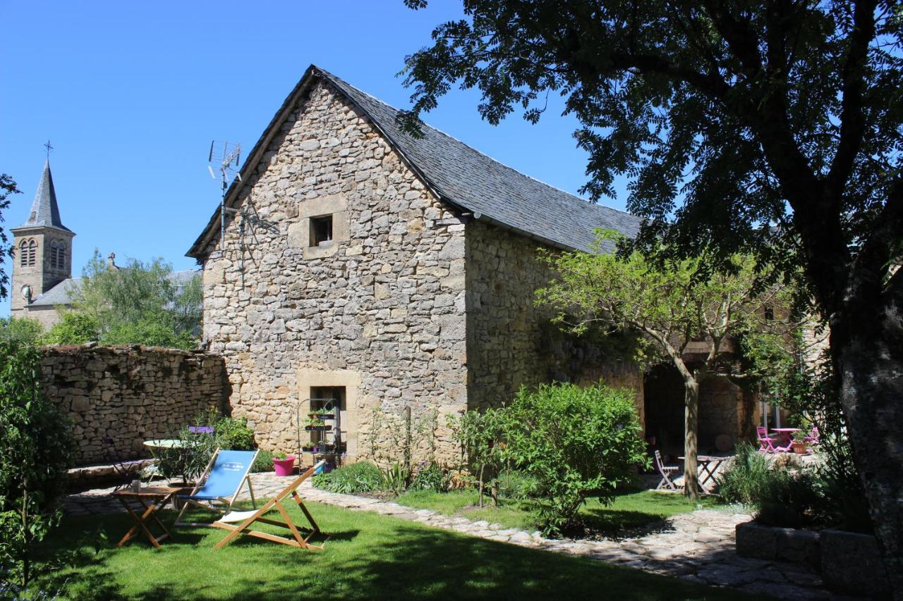 Le Clos Du Barry Sévérac-lʼÉglise Exterior foto